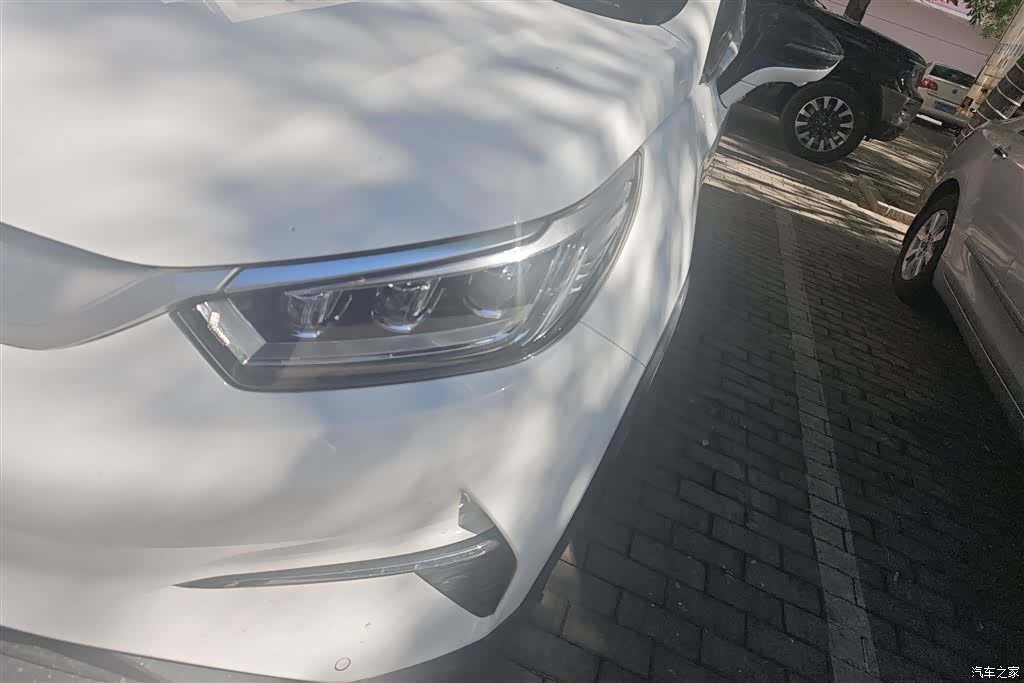 BYD Yuan, 2022 все фото