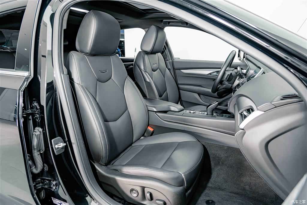 Cadillac CT5, 2022 19