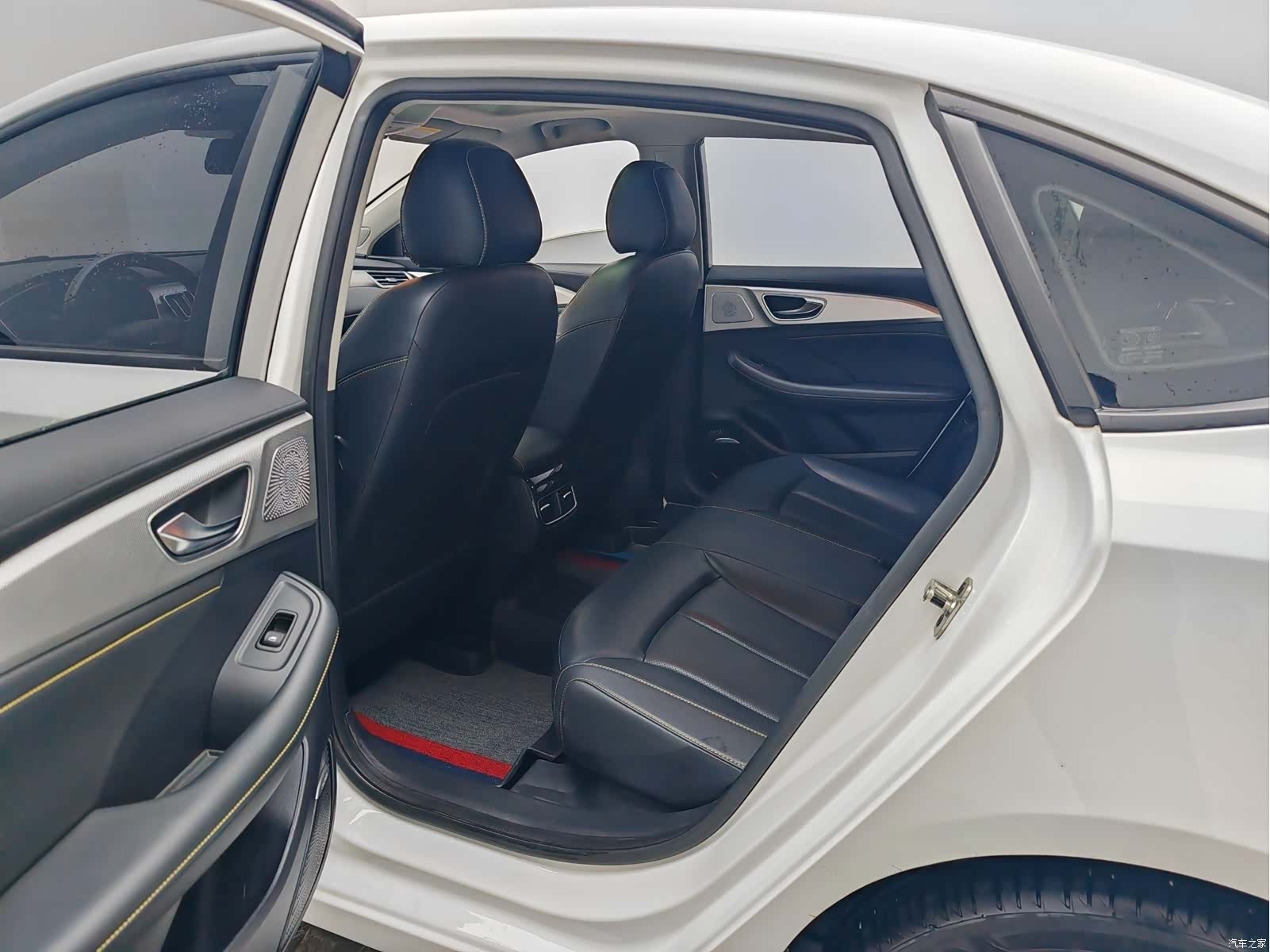 Roewe i6, 2022 17