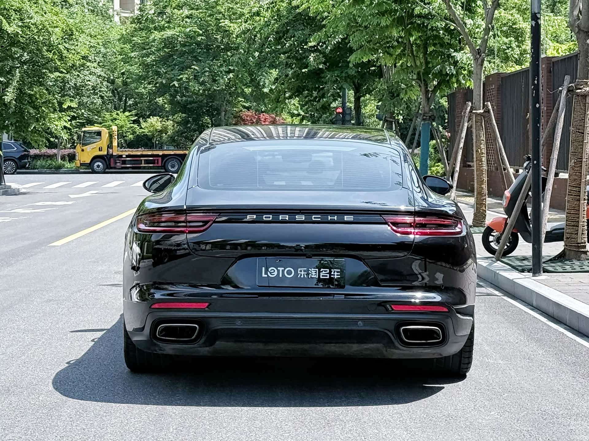 Porsche Panamera, 2018 все фото