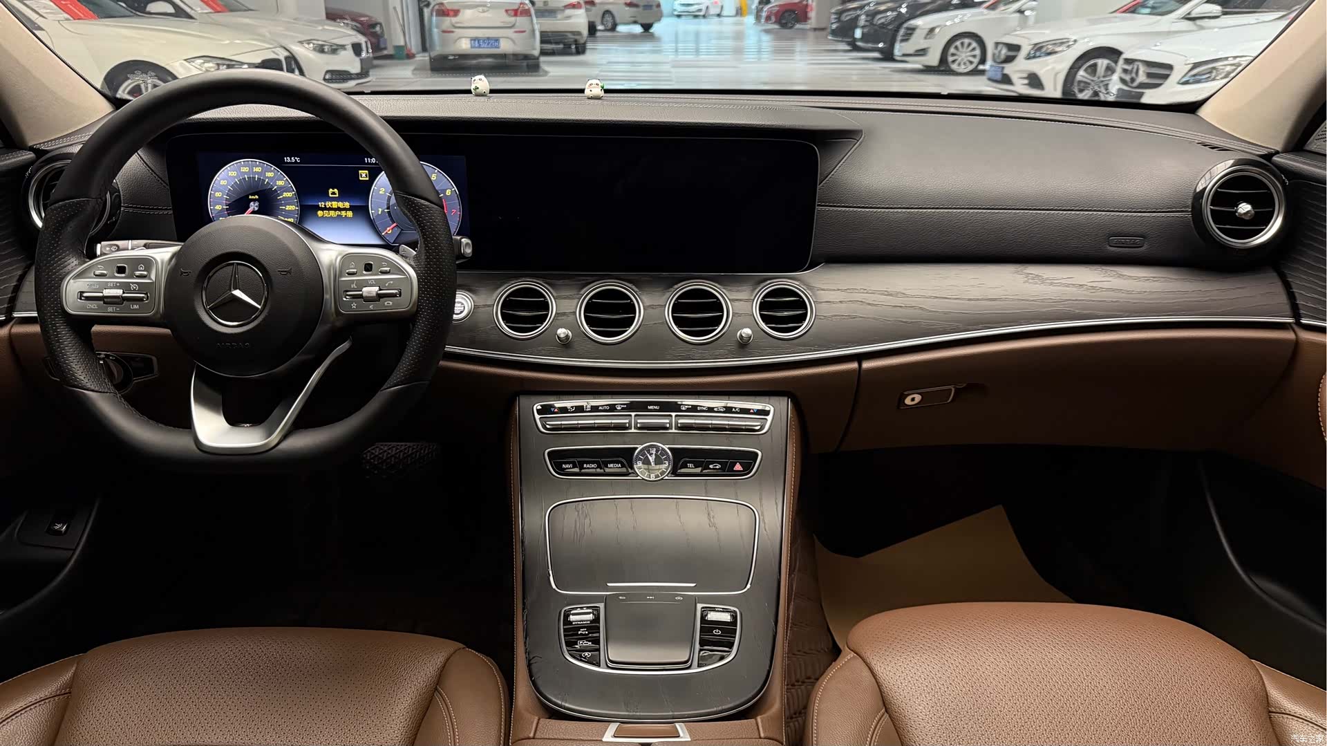 Mercedes-Benz E-Class, 2019 12
