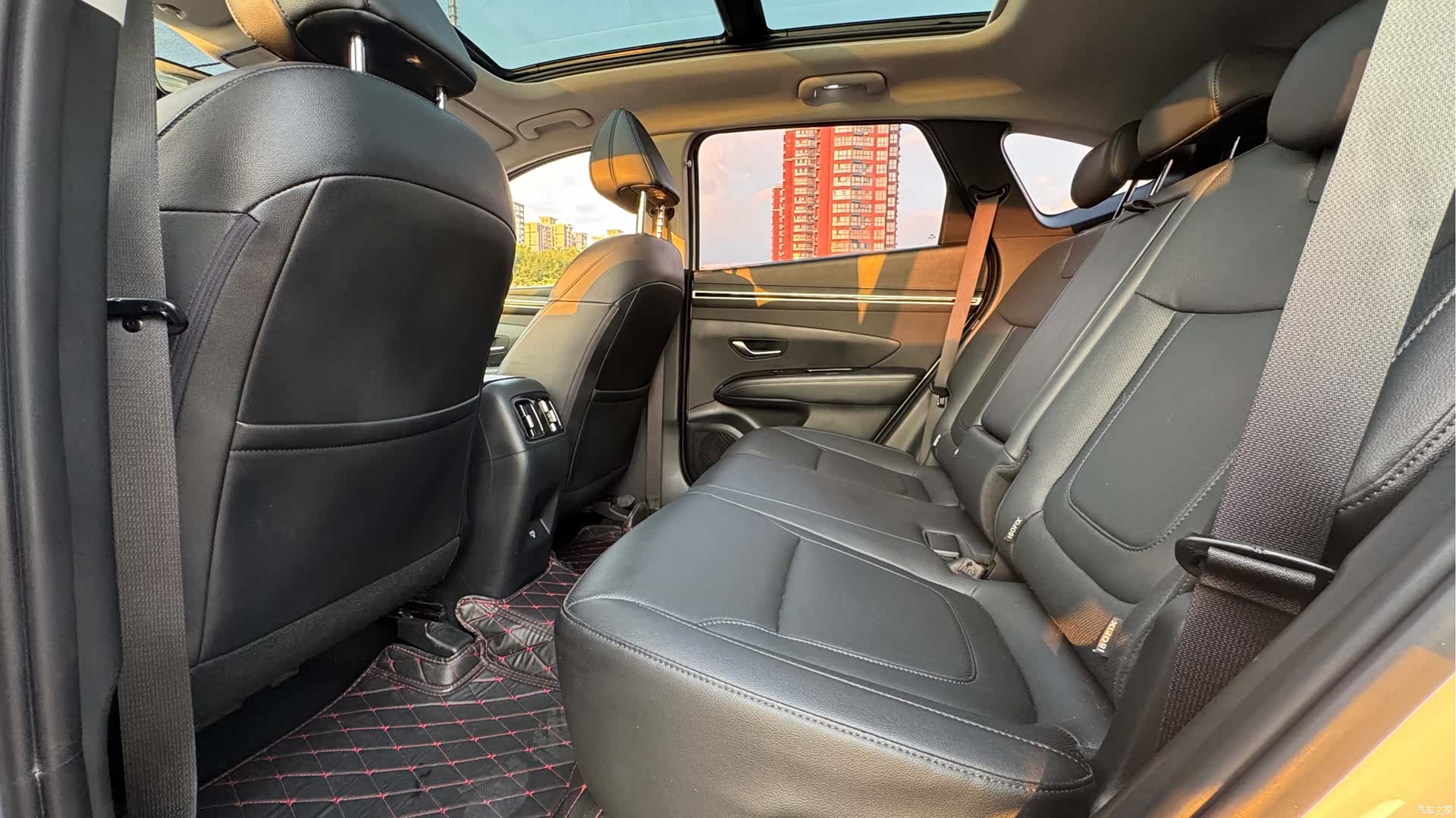 Hyundai Tucson L, 2023 6