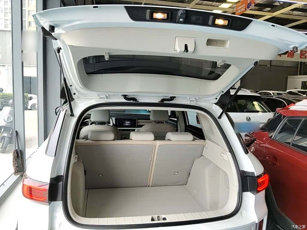 Geely Icon, 2023 19