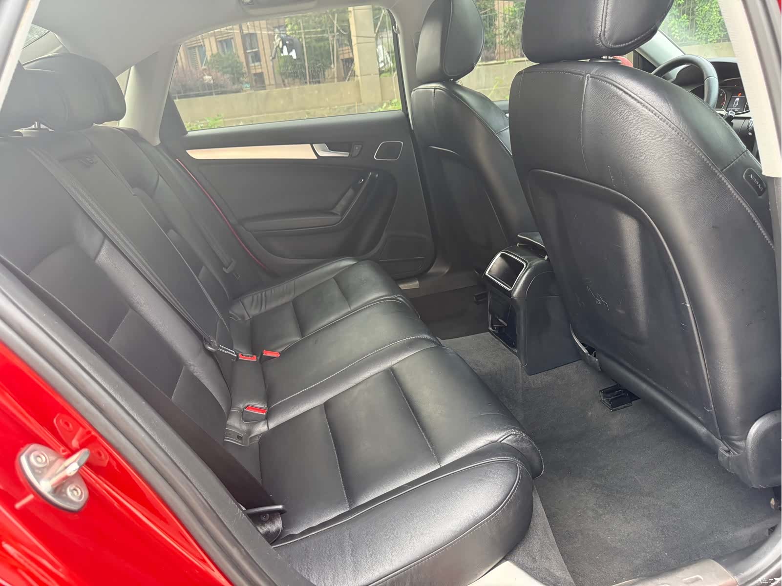 Audi A4L, 2013 16