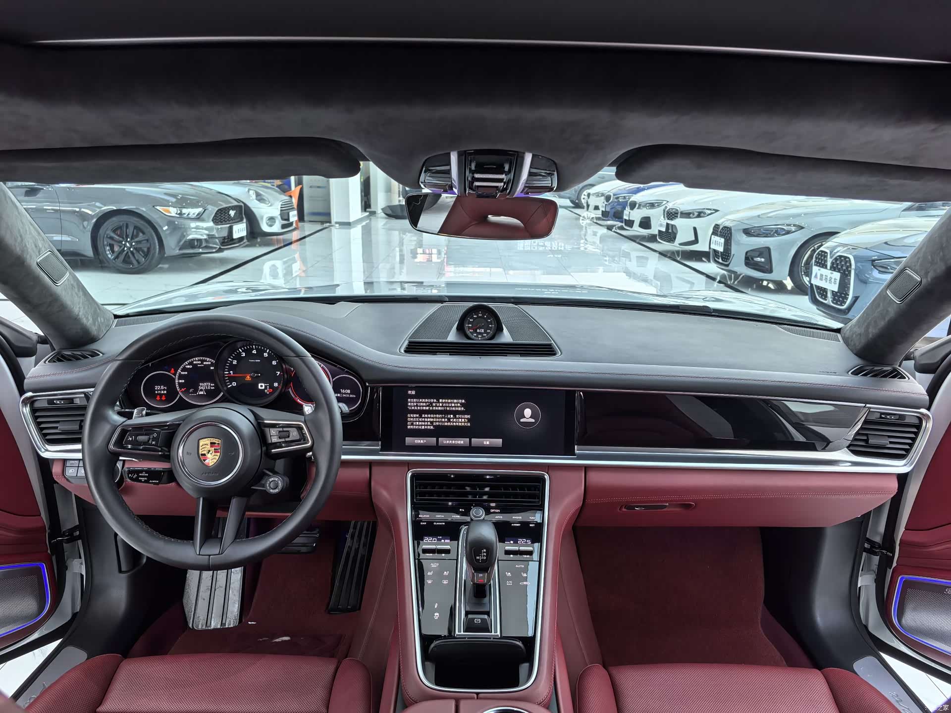 Porsche Panamera, 2023 6
