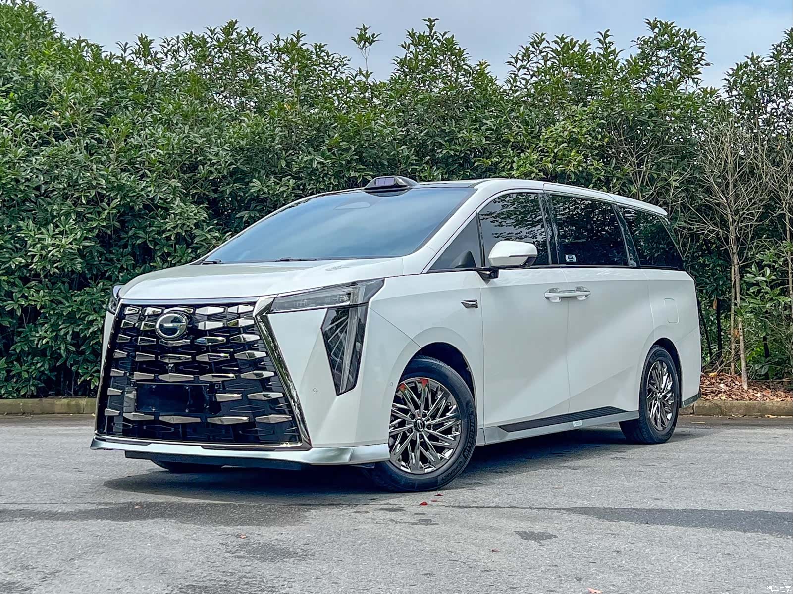Trumpchi M8, 2025 1