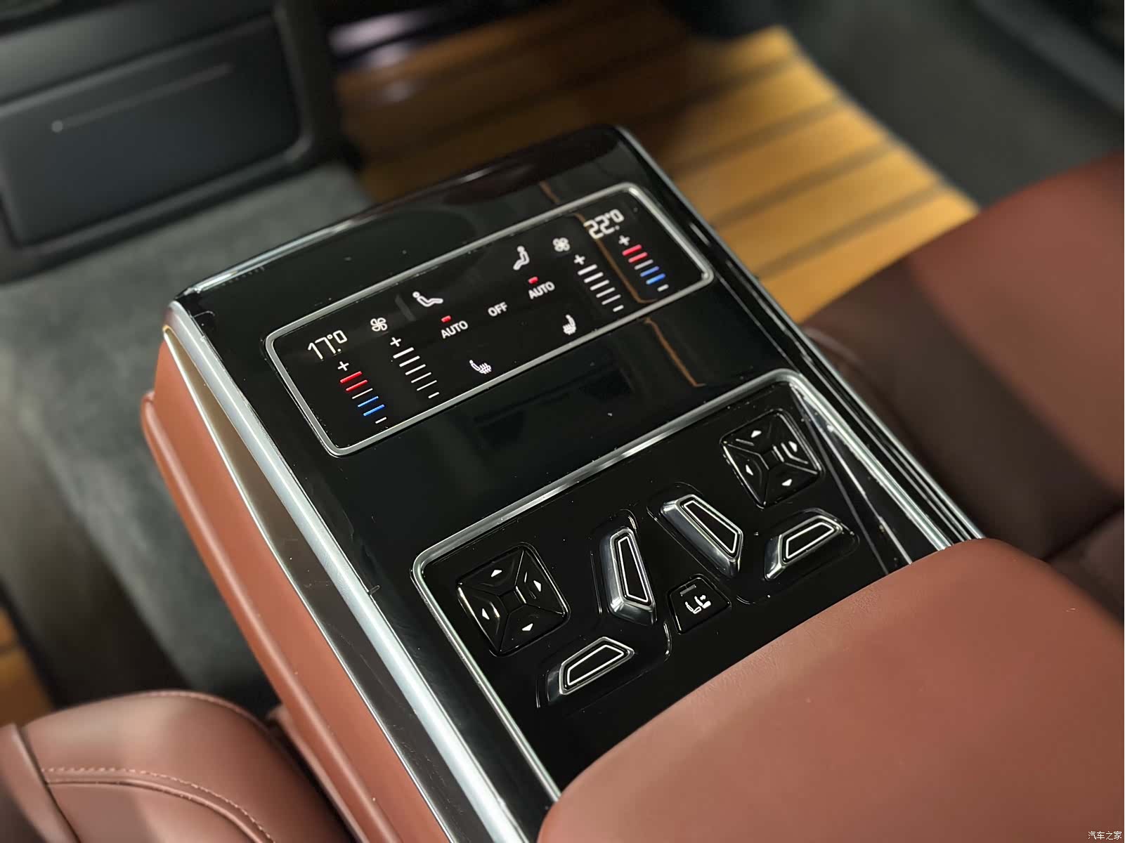Audi A8L, 2020 23