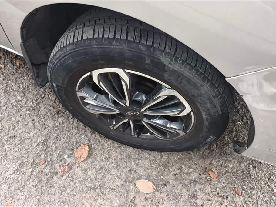 JAC Refine Ruifeng M3