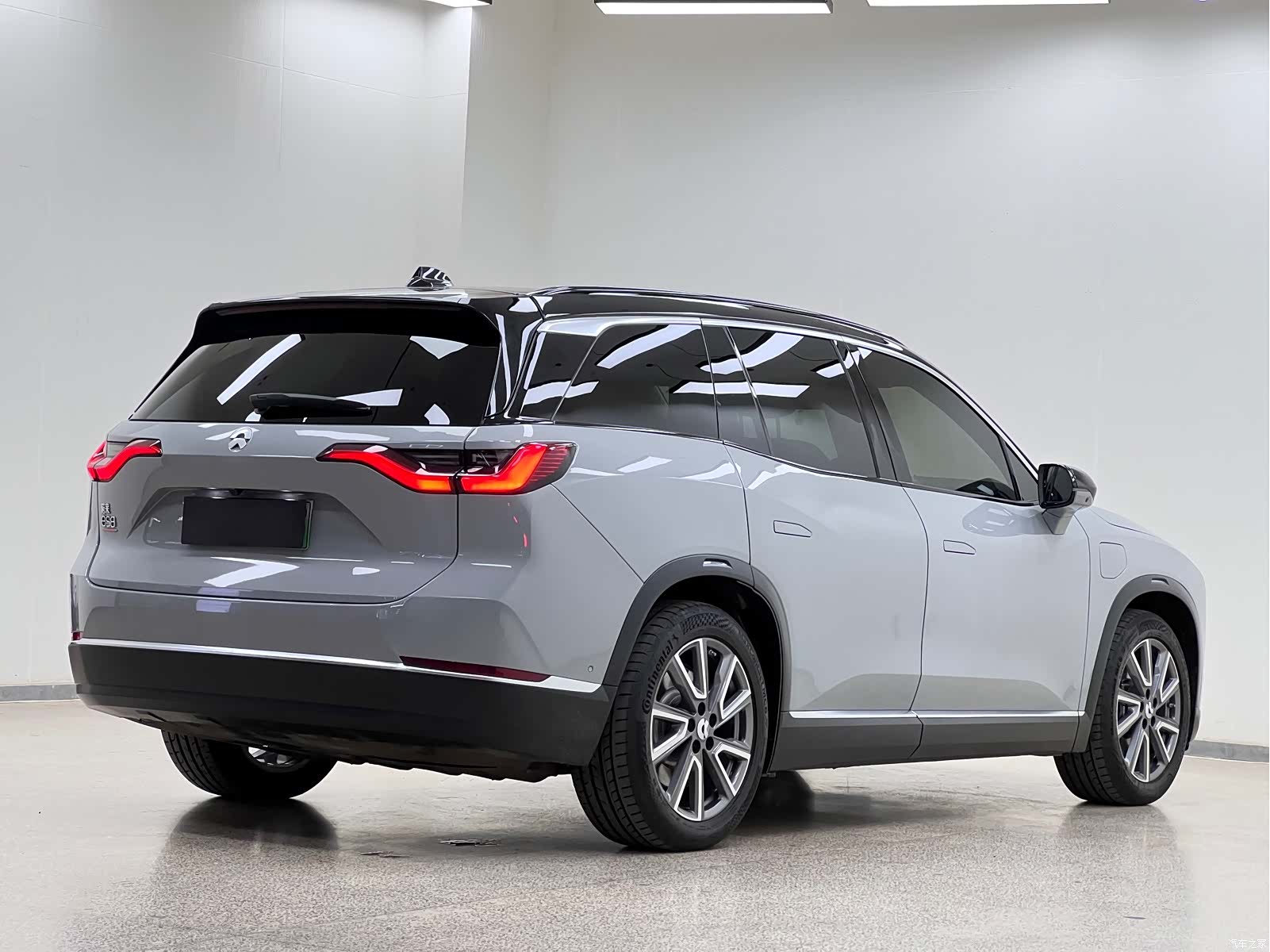 NIO ES8, 2021 7