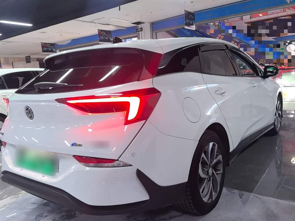 Buick Slightly blue 6