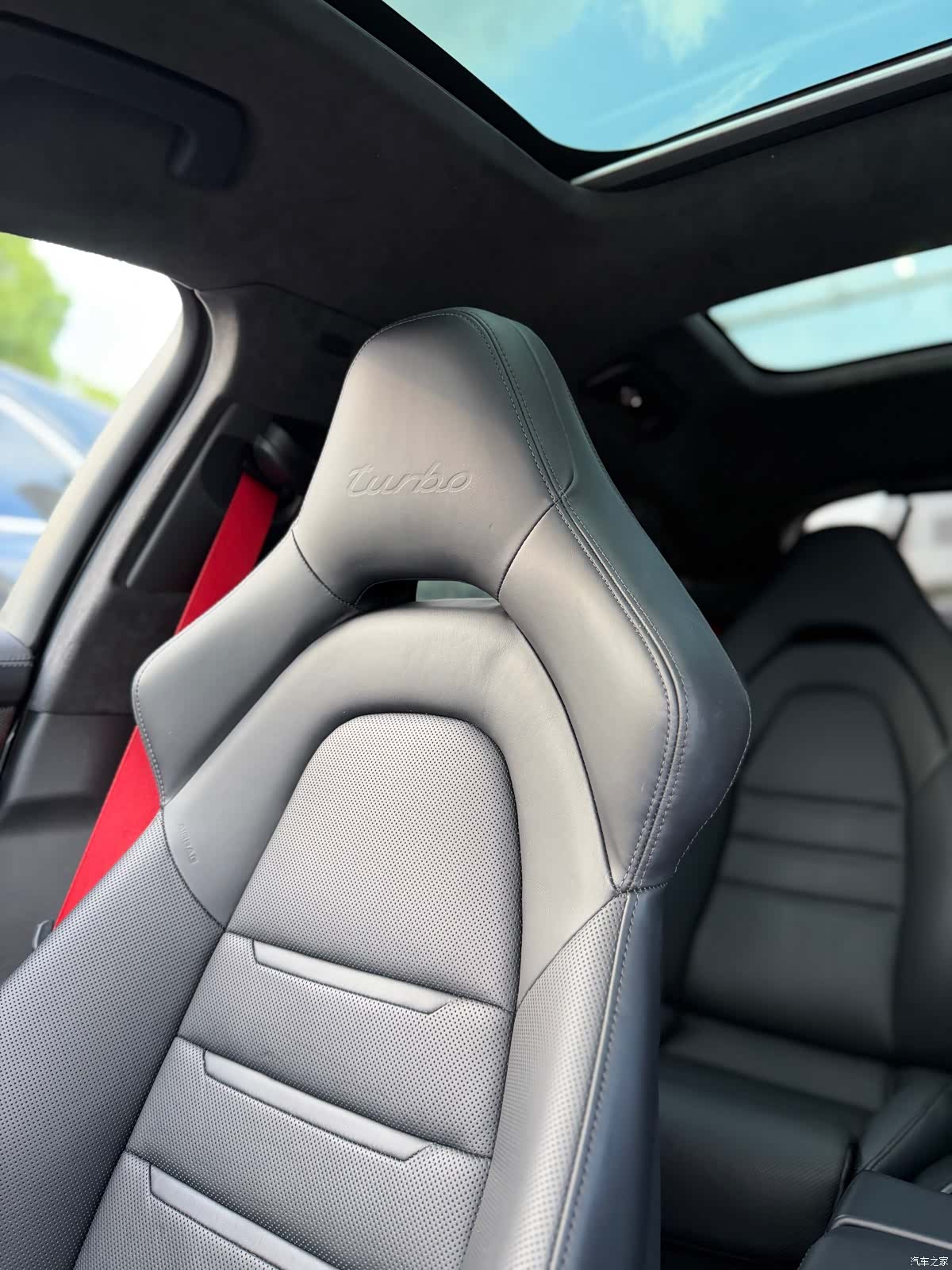 Porsche Panamera, 2019 16
