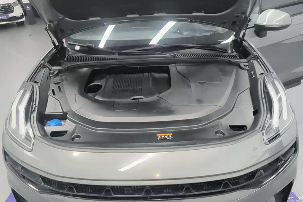 Lynk & Co 02, 2024 10
