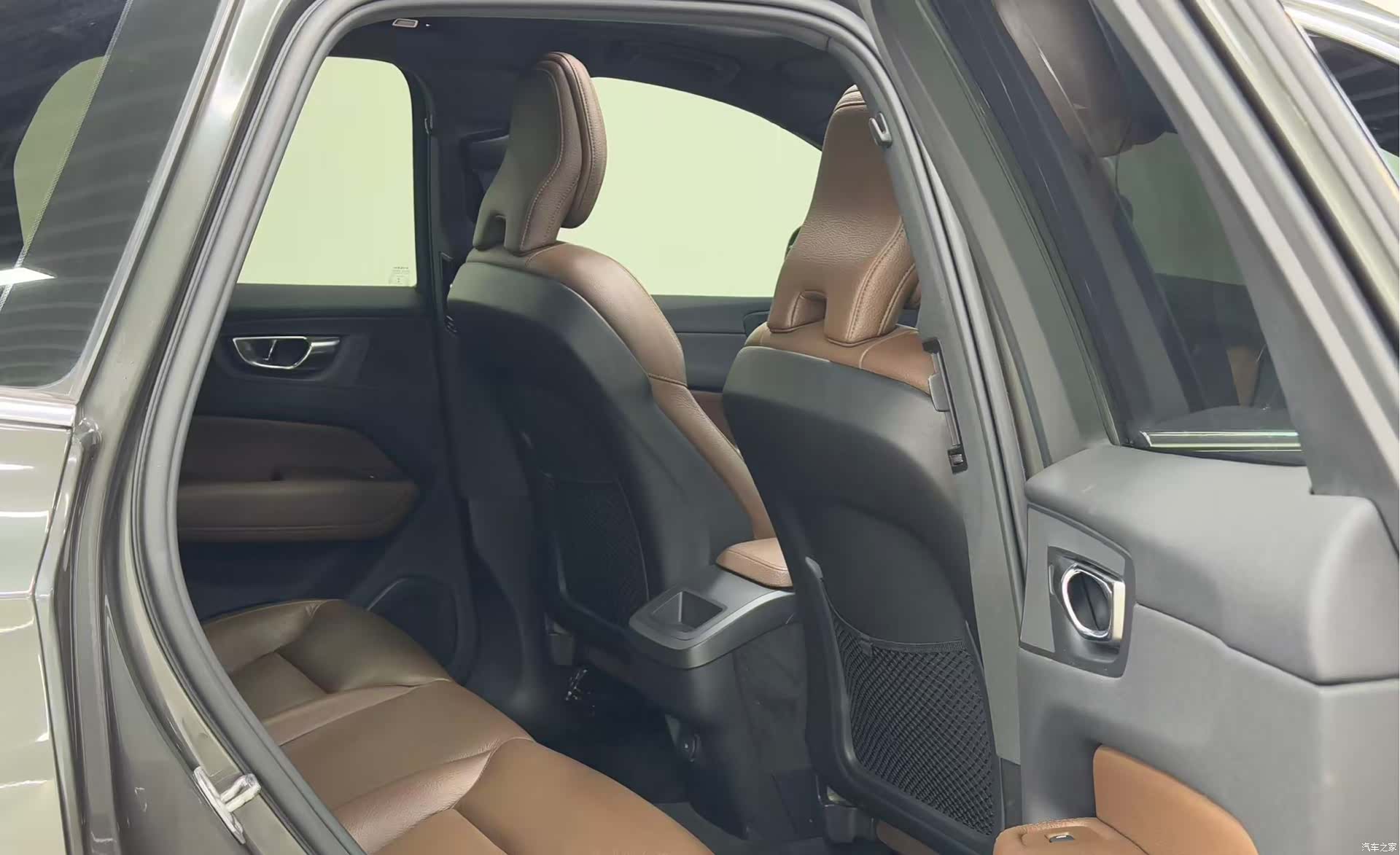 Volvo XC60, 2021 10
