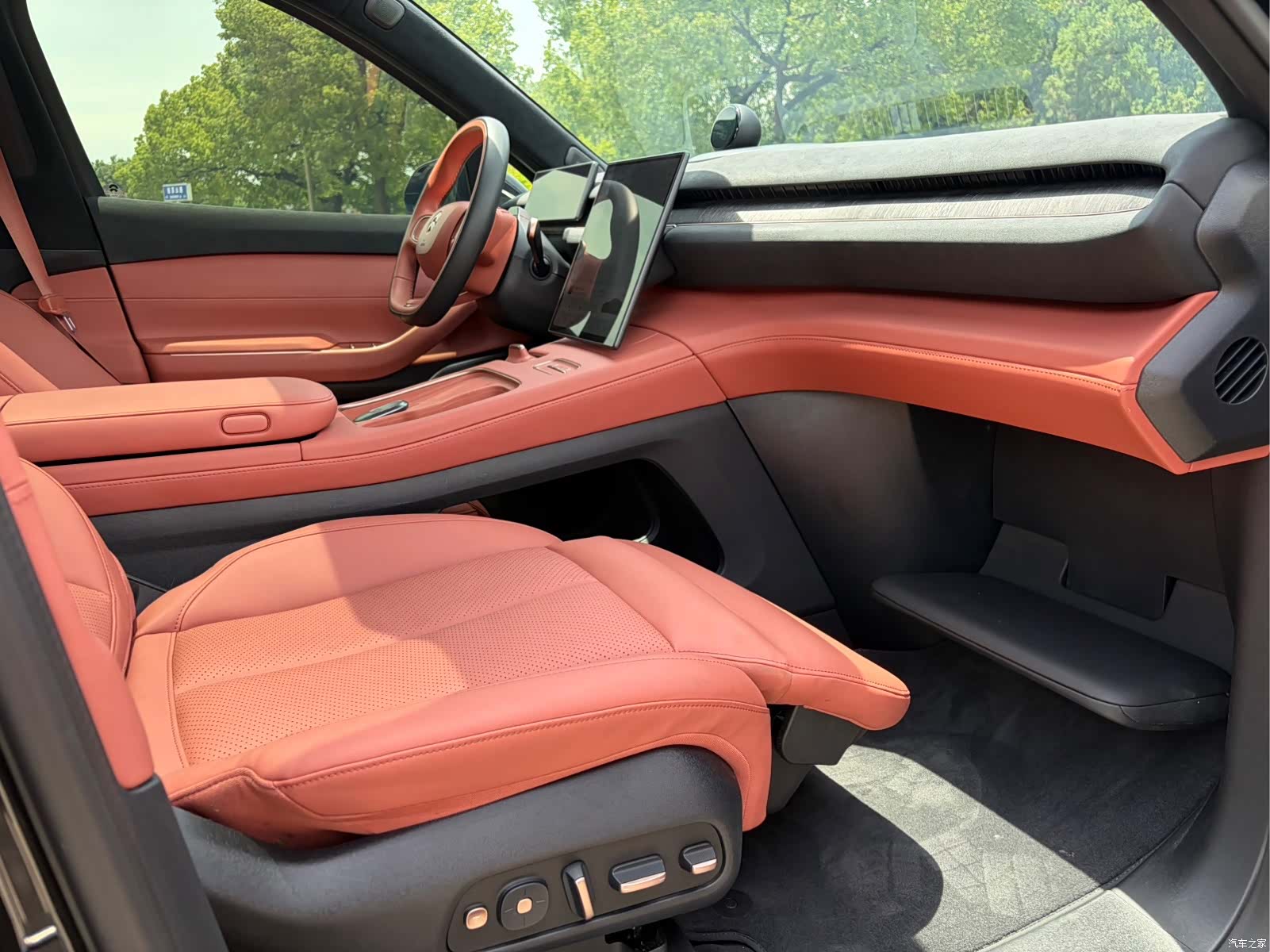 NIO EC7, 2024 7