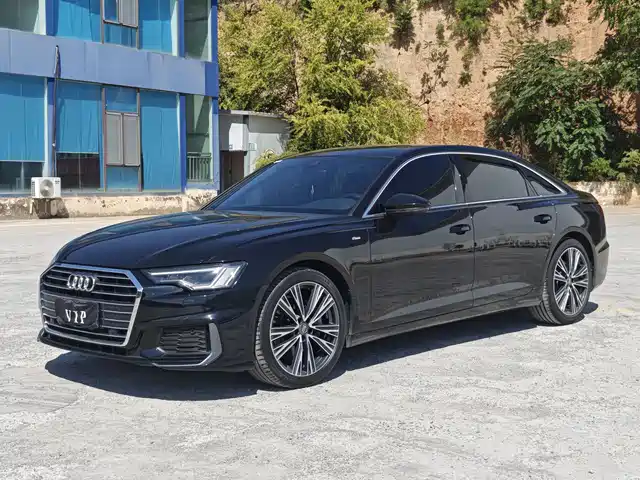 Audi A6L 2020 — купить из Китая под заказ