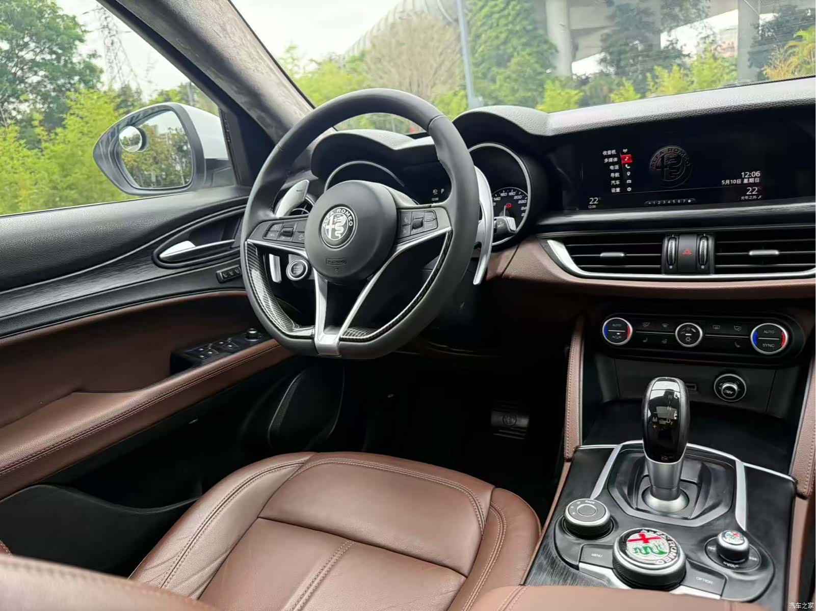 Alfa Romeo Stelvio, 2018 11