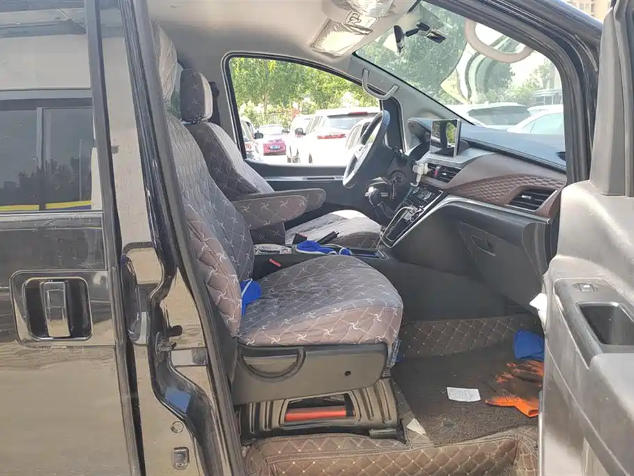 JAC Refine Ruifeng M3