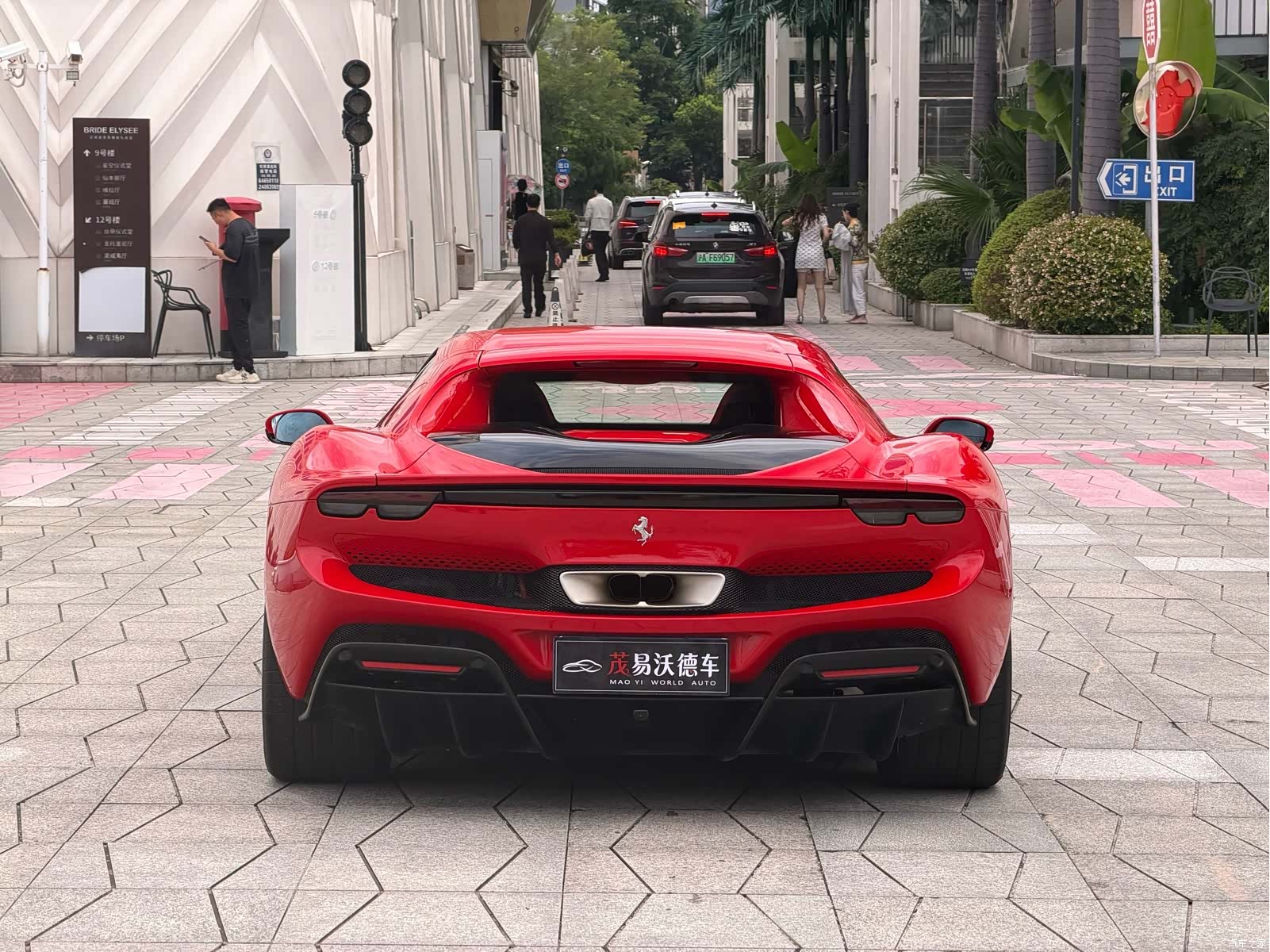 Ferrari 296, 2023 4