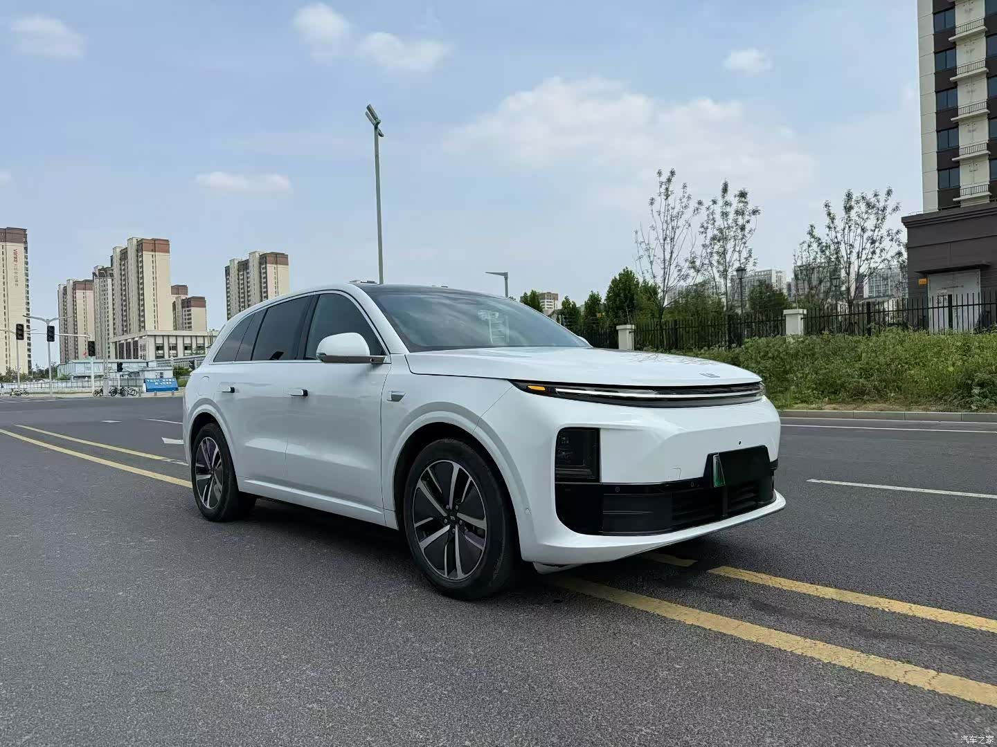 Li Auto L6, 2025 3