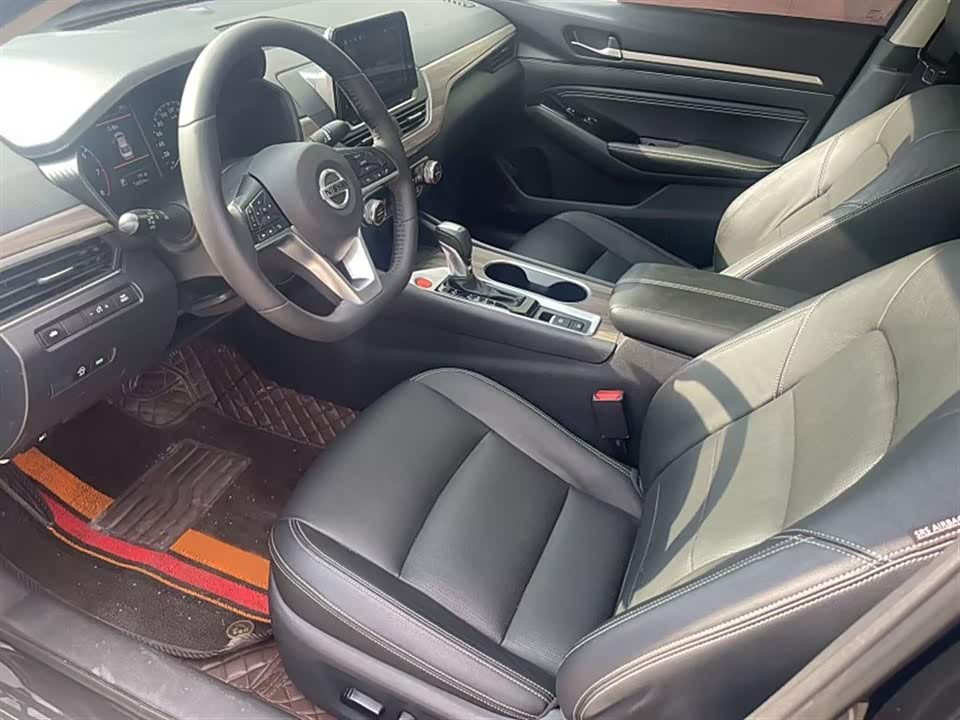Nissan Teana Nissan Teana