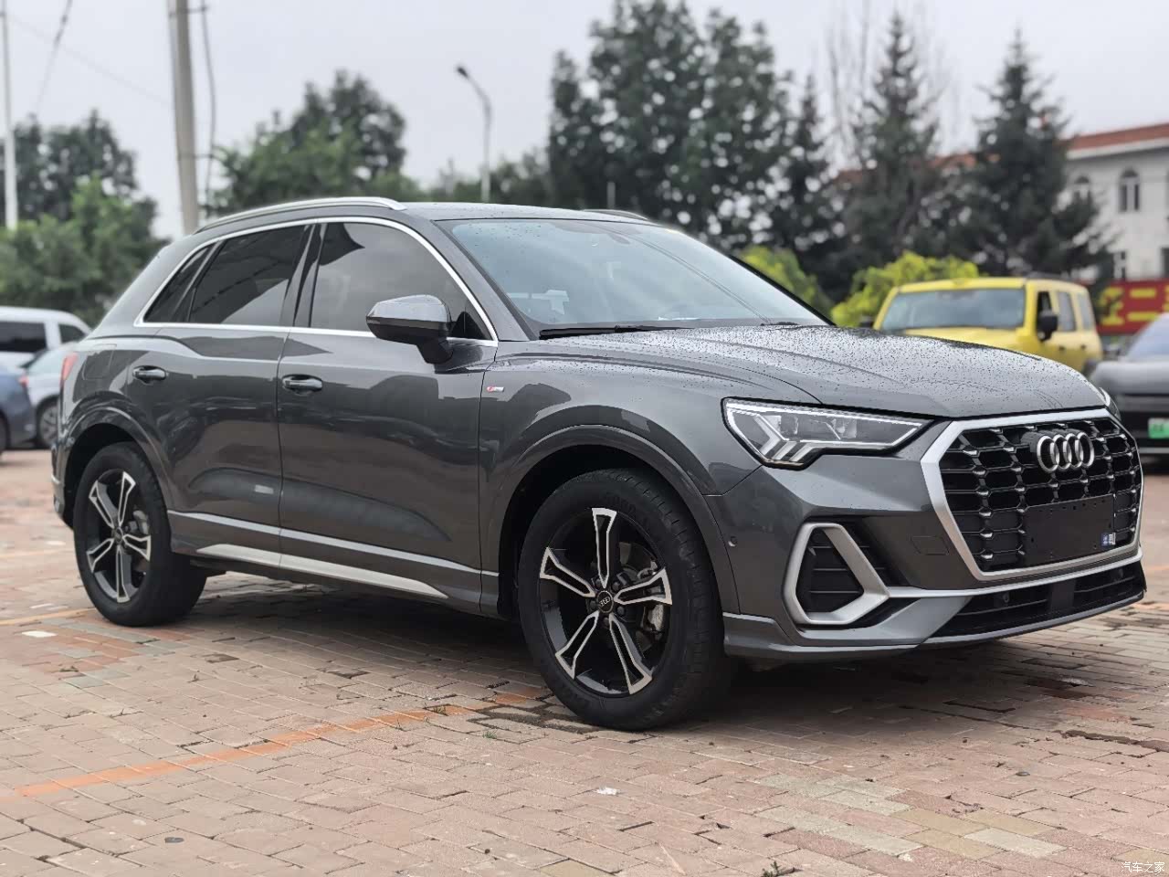 Audi Q3, 2022 3