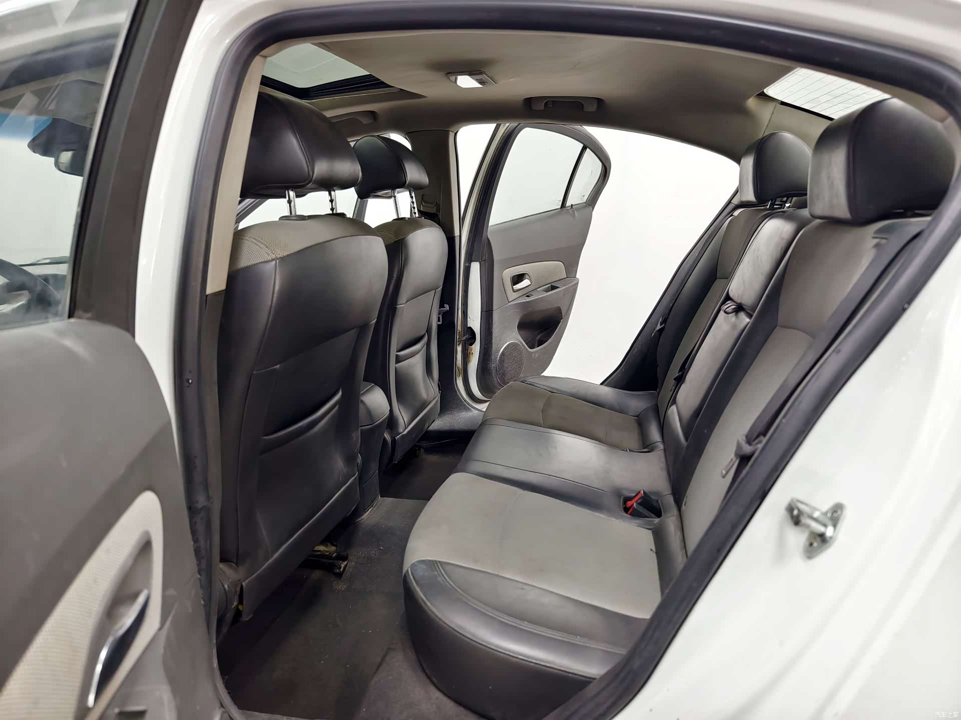 Chevrolet SE, 2013 13