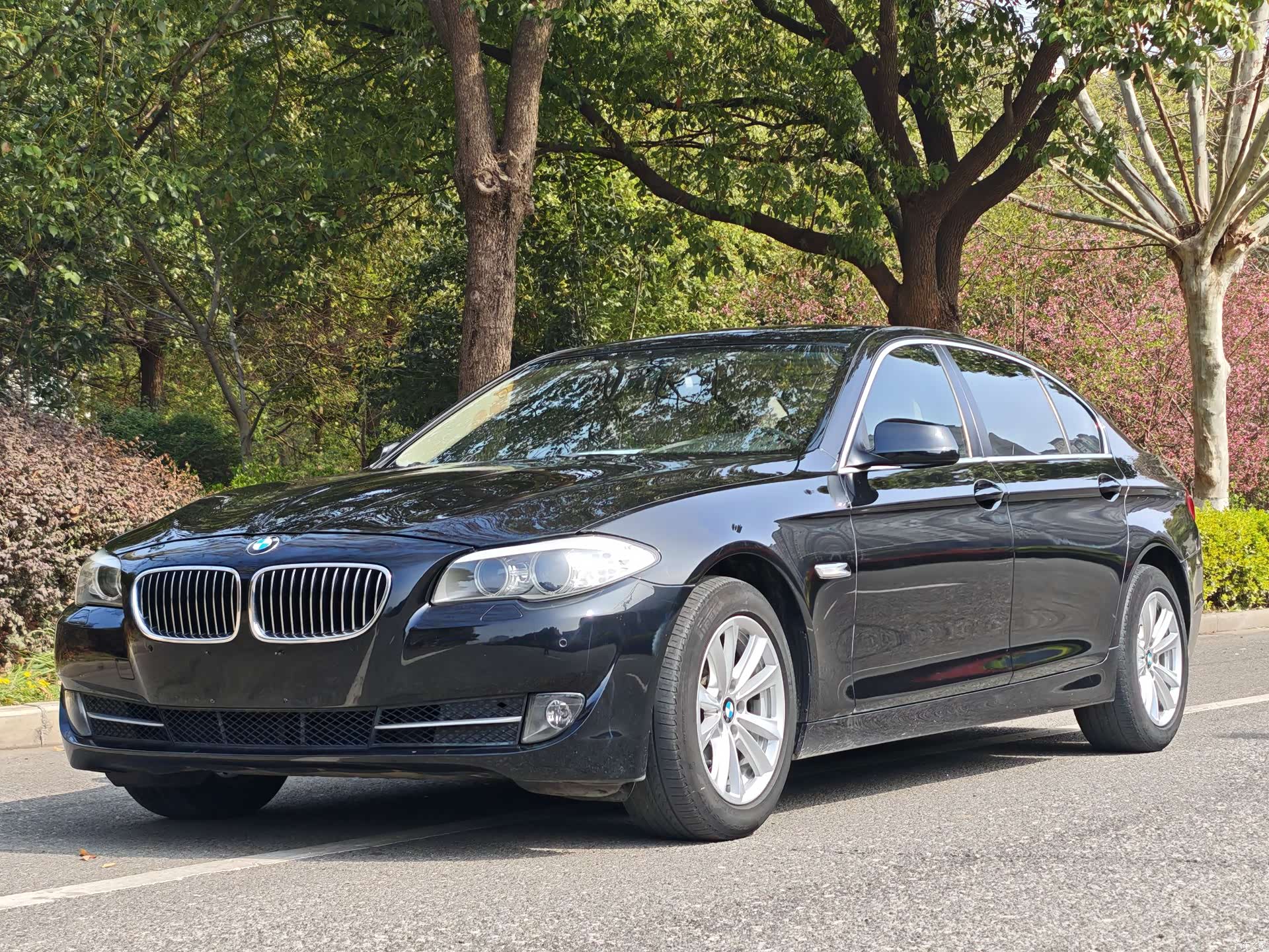 BMW 5 Series, 2011 1