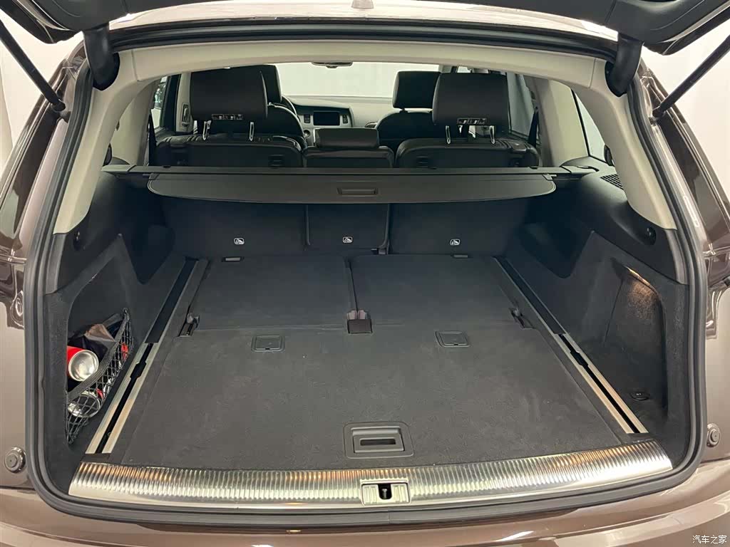 Audi Q7, 2014 6
