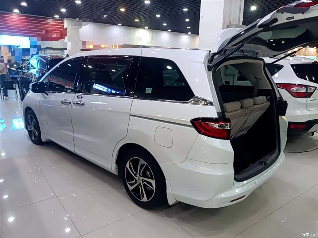 Honda Odyssey, 2017 все фото