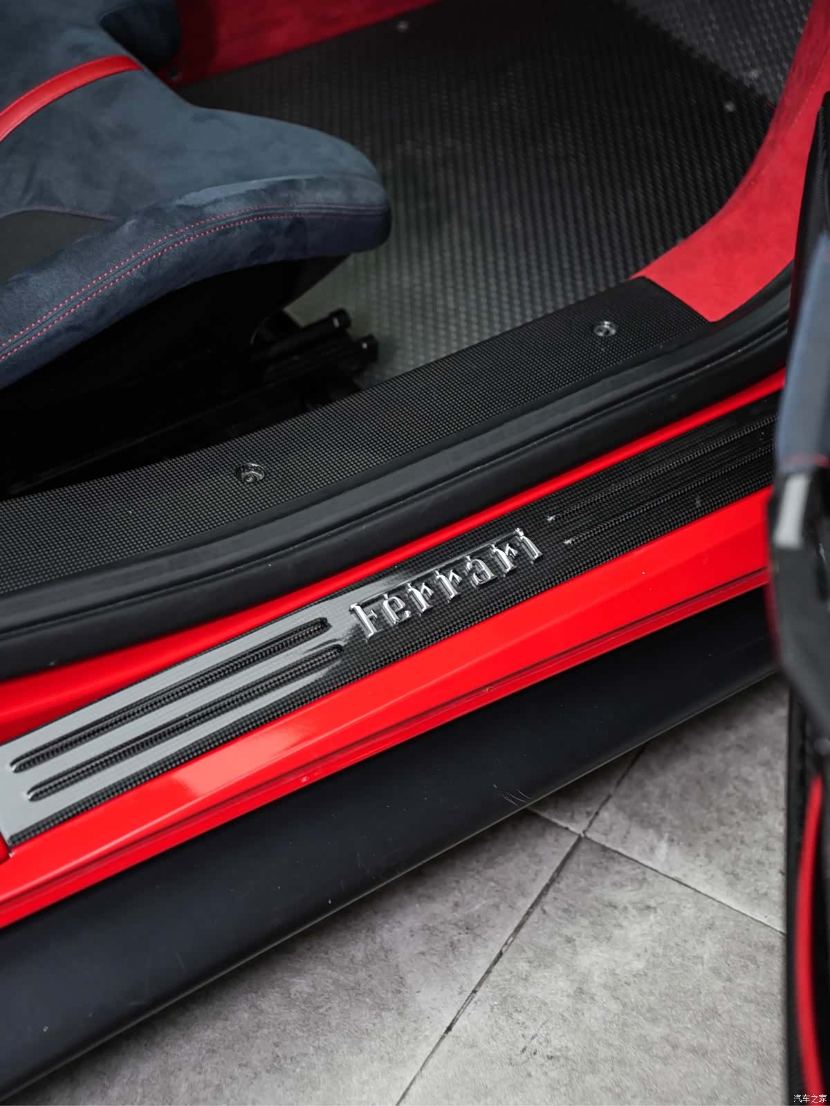 Ferrari 488, 2019 19