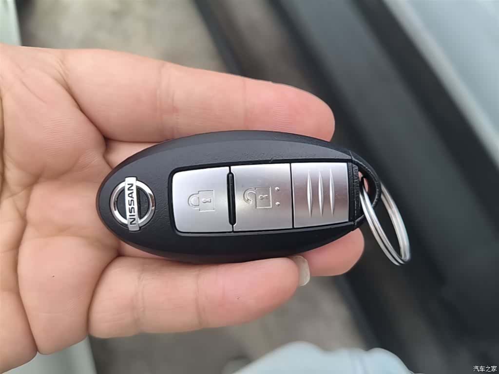 Nissan Tiida, 2017 9