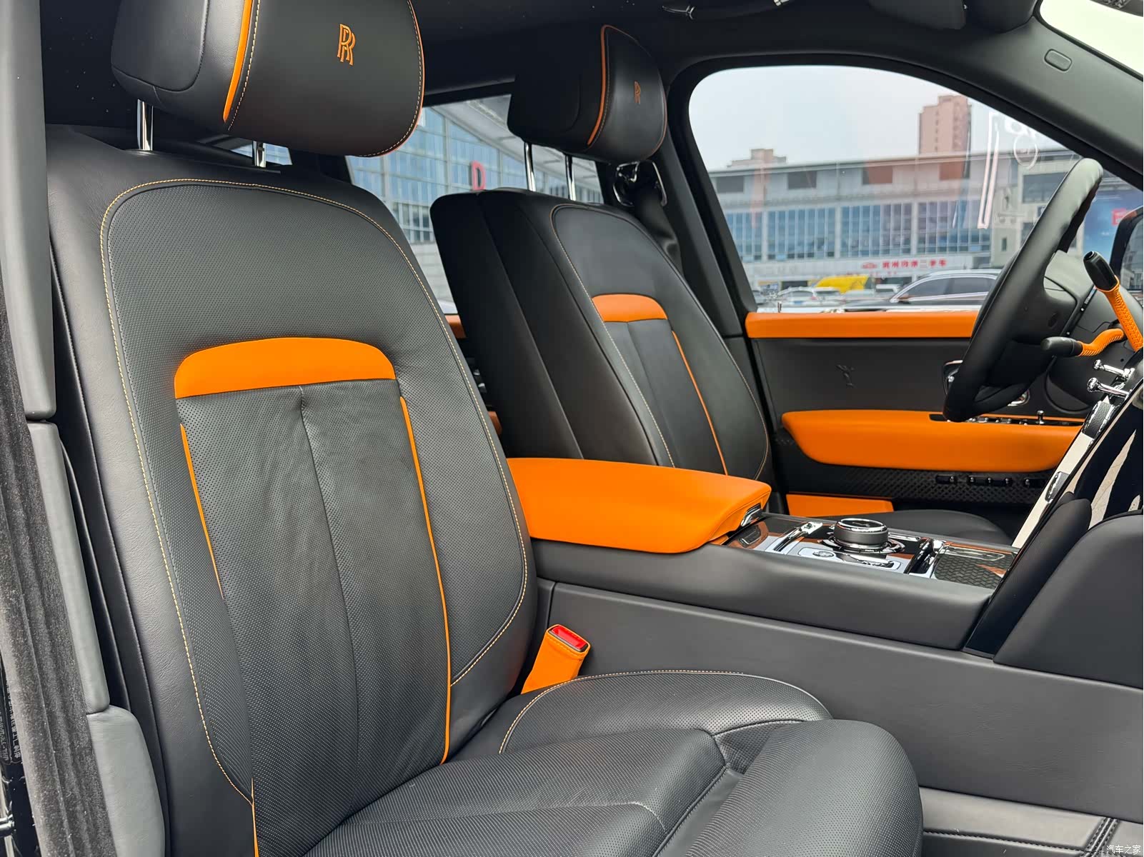 Rolls-Royce Cullinan, 2023 20