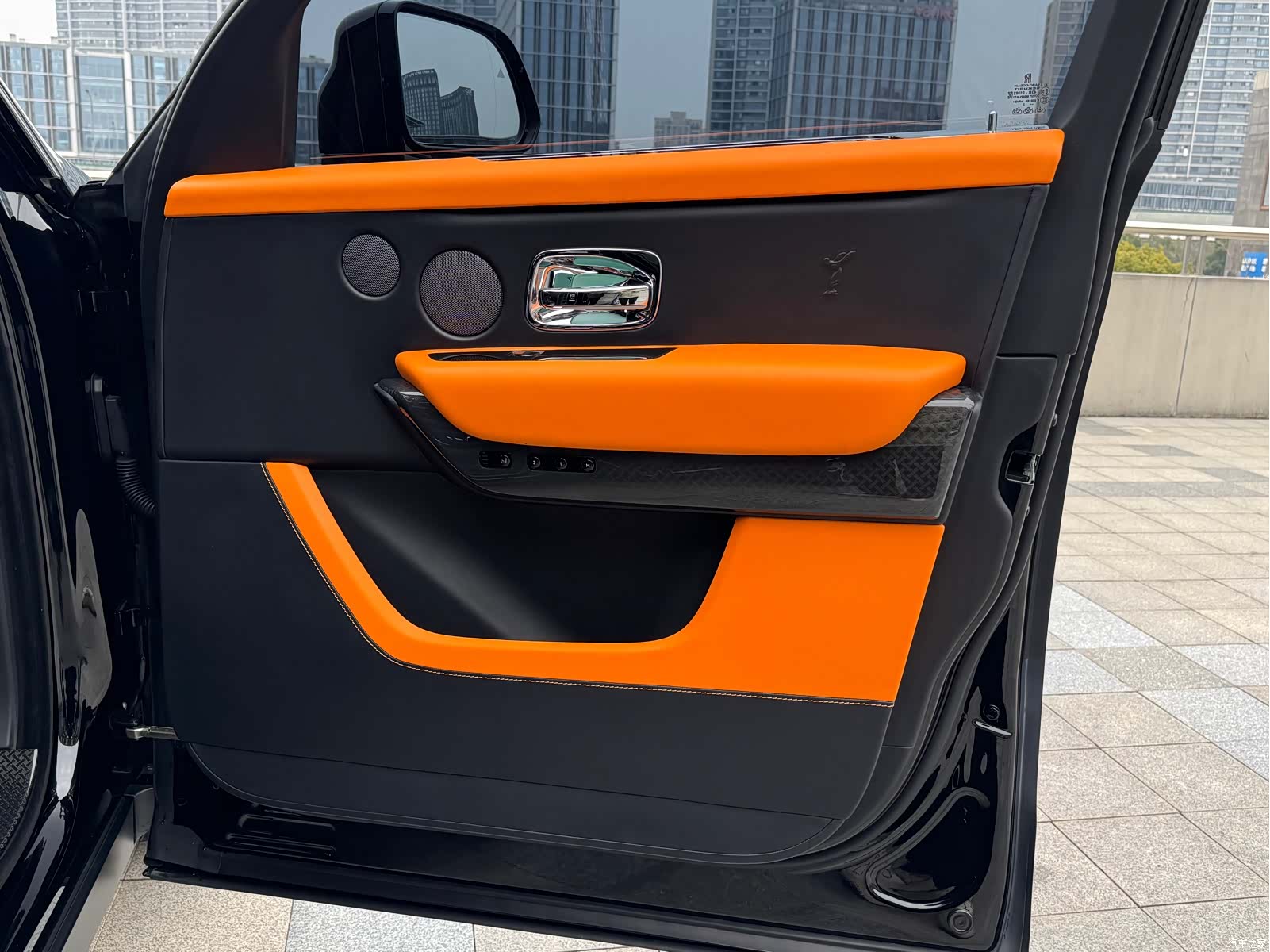 Rolls-Royce Cullinan, 2023 21