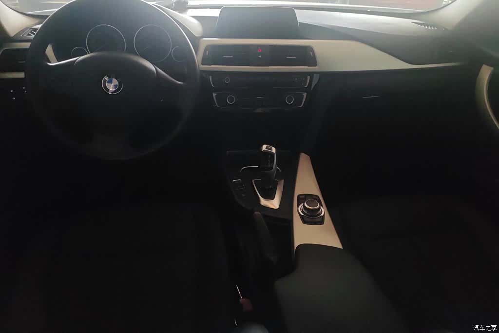 BMW 3 Series, 2016 12