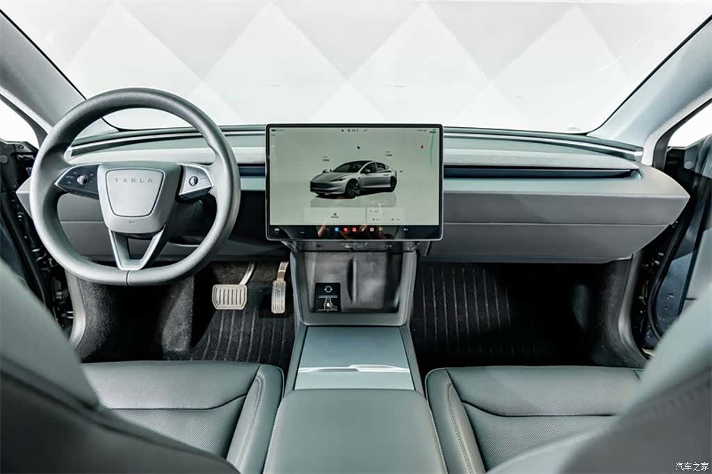 Tesla Model 3, 2024 13