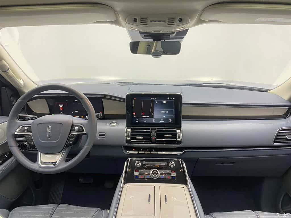 Lincoln Navigator, 2021 13
