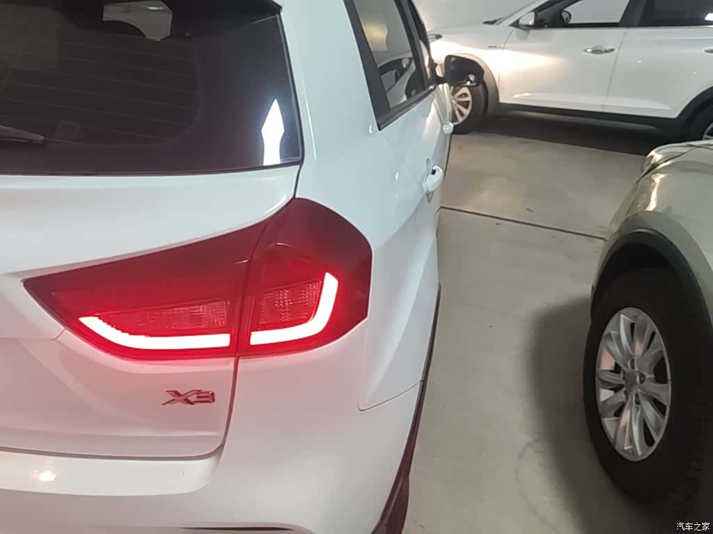 Geely X3, 2020 8