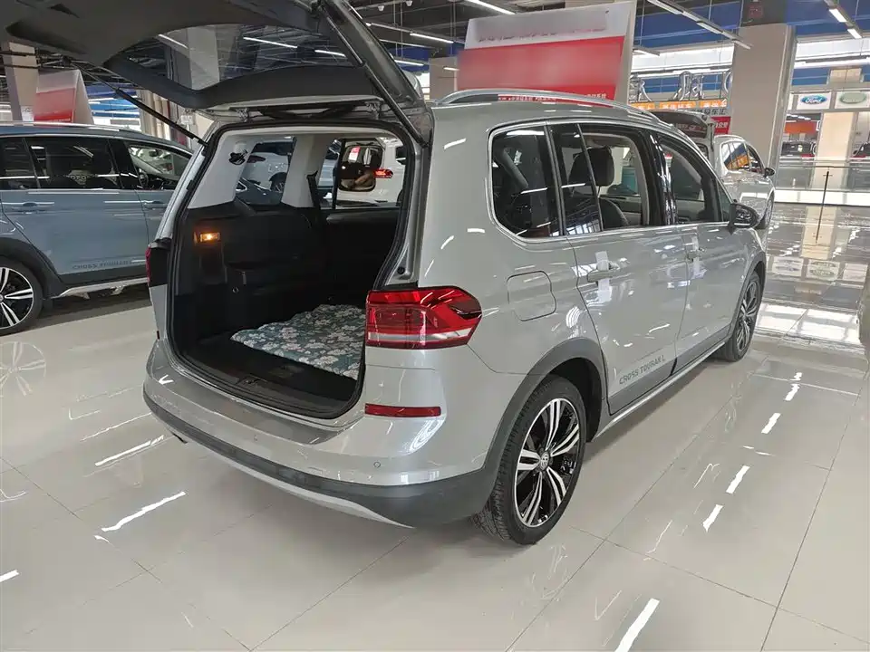 Volkswagen Touran Volkswagen Touran