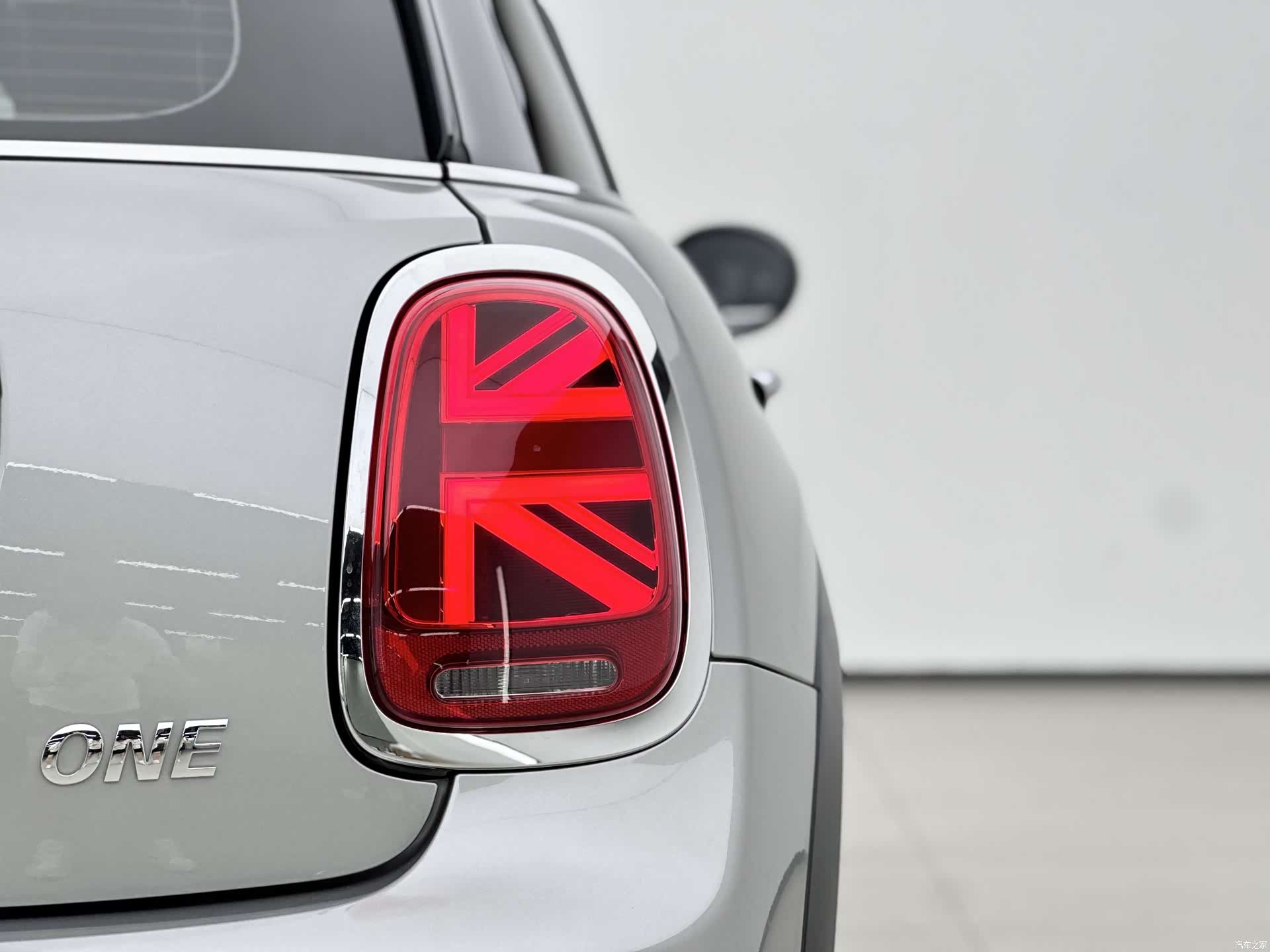 Mini ONE, 2024 16