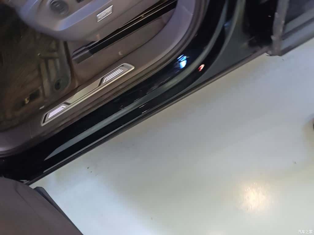 Volkswagen Touareg, 2020 22