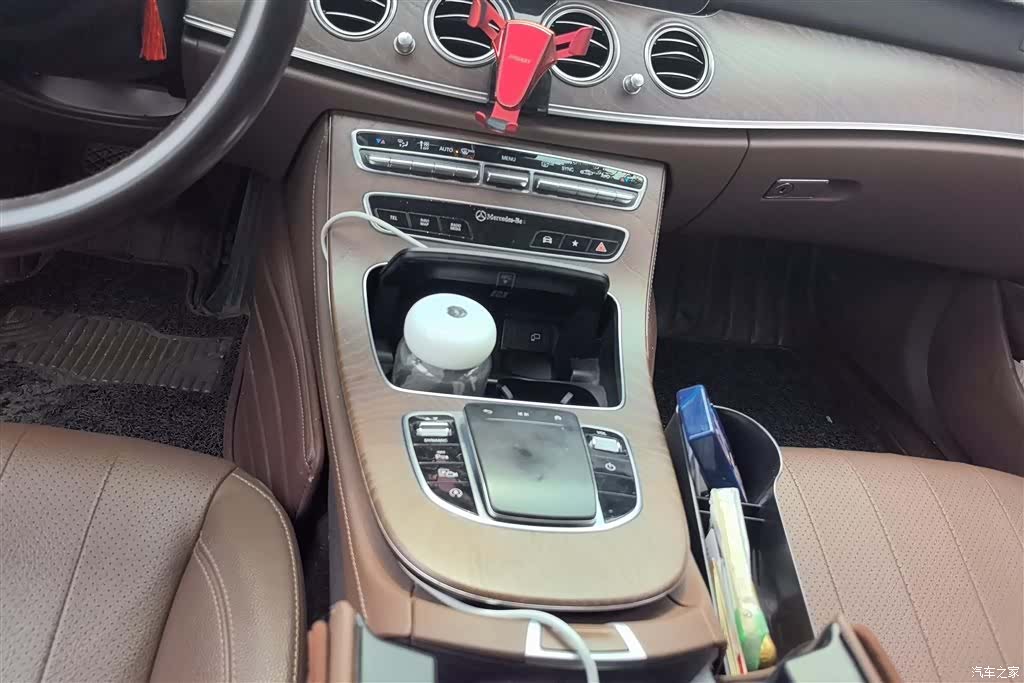 Mercedes-Benz E-Class, 2020 16