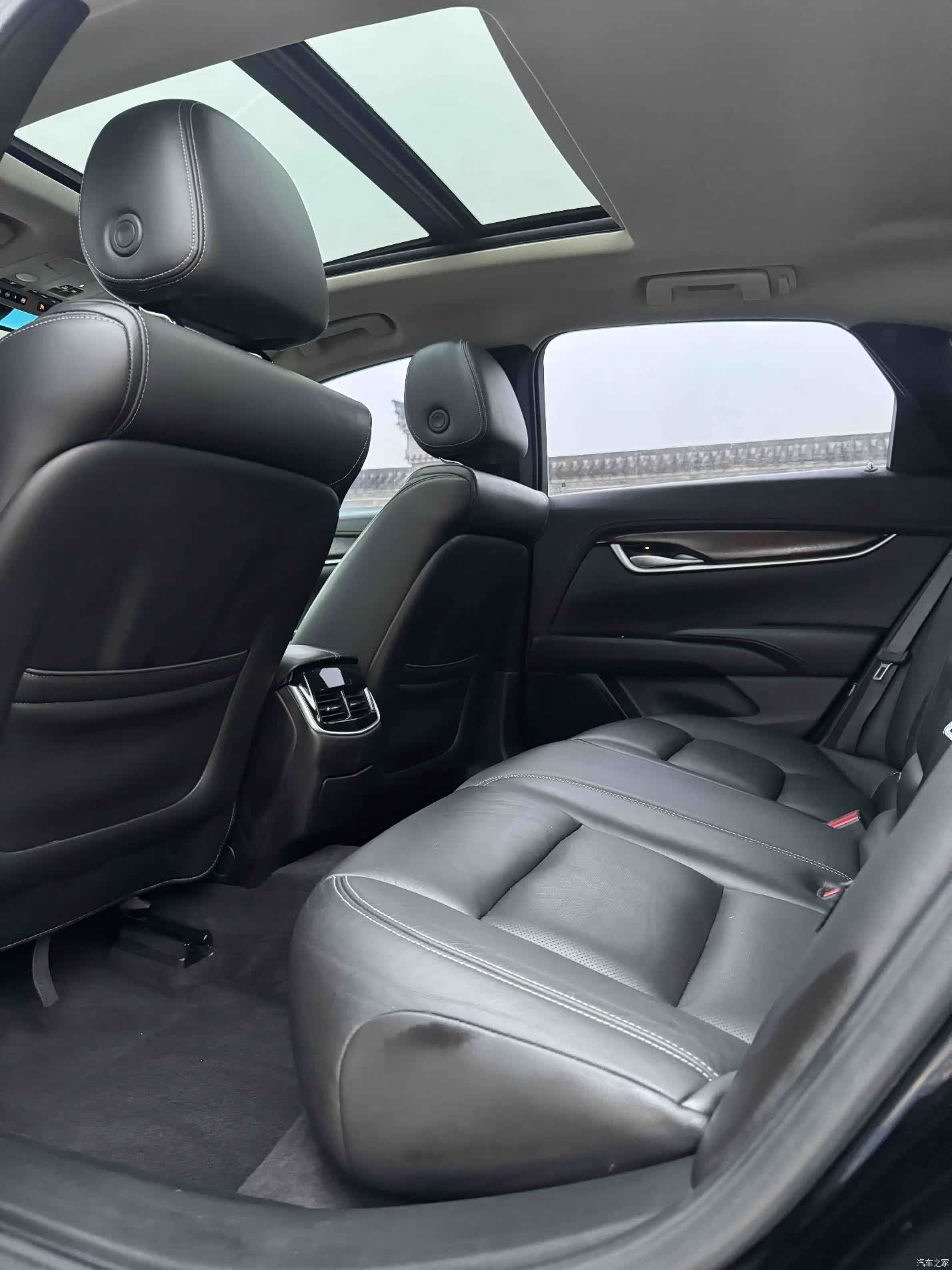Cadillac XTS, 2018 6