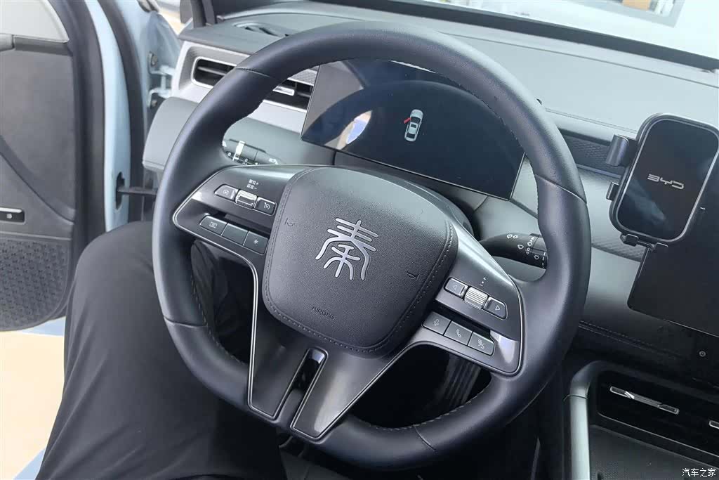 BYD Qin, 2025 15