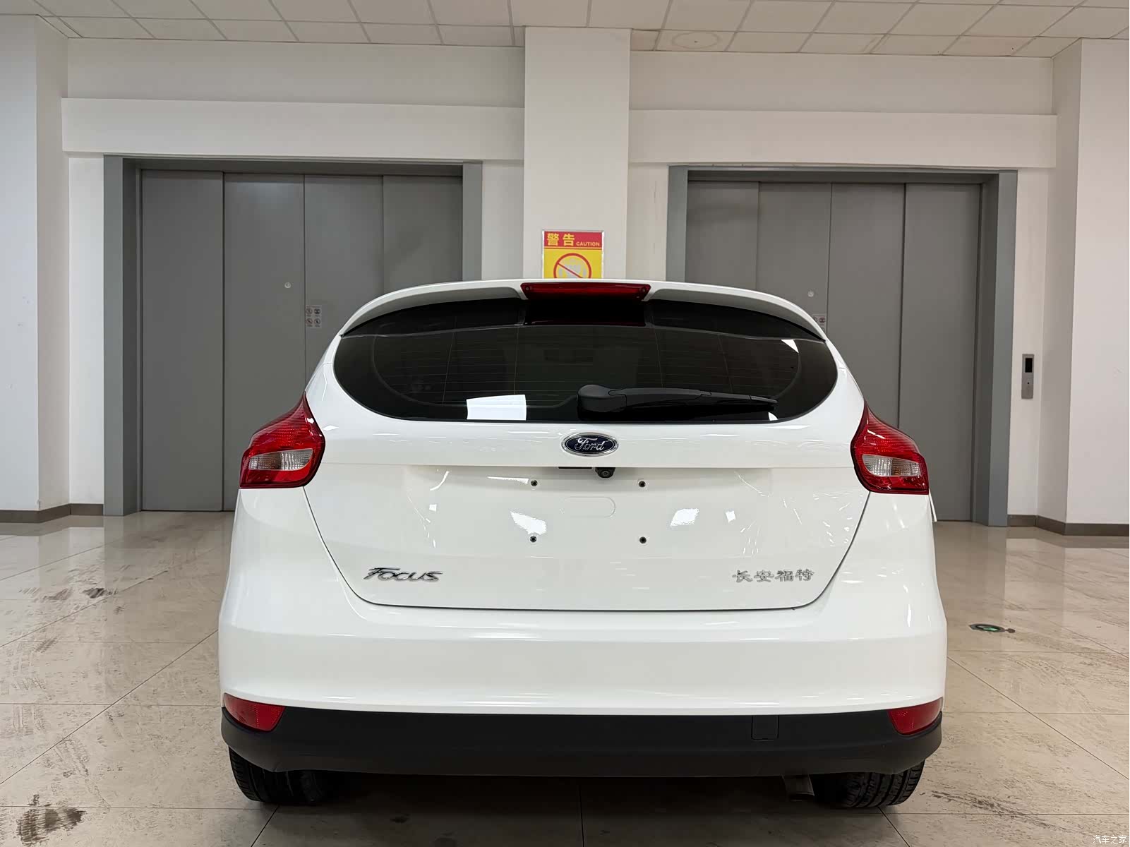 Ford Focus, 2018 4