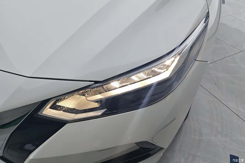 Nissan Sylphy, 2023 все фото