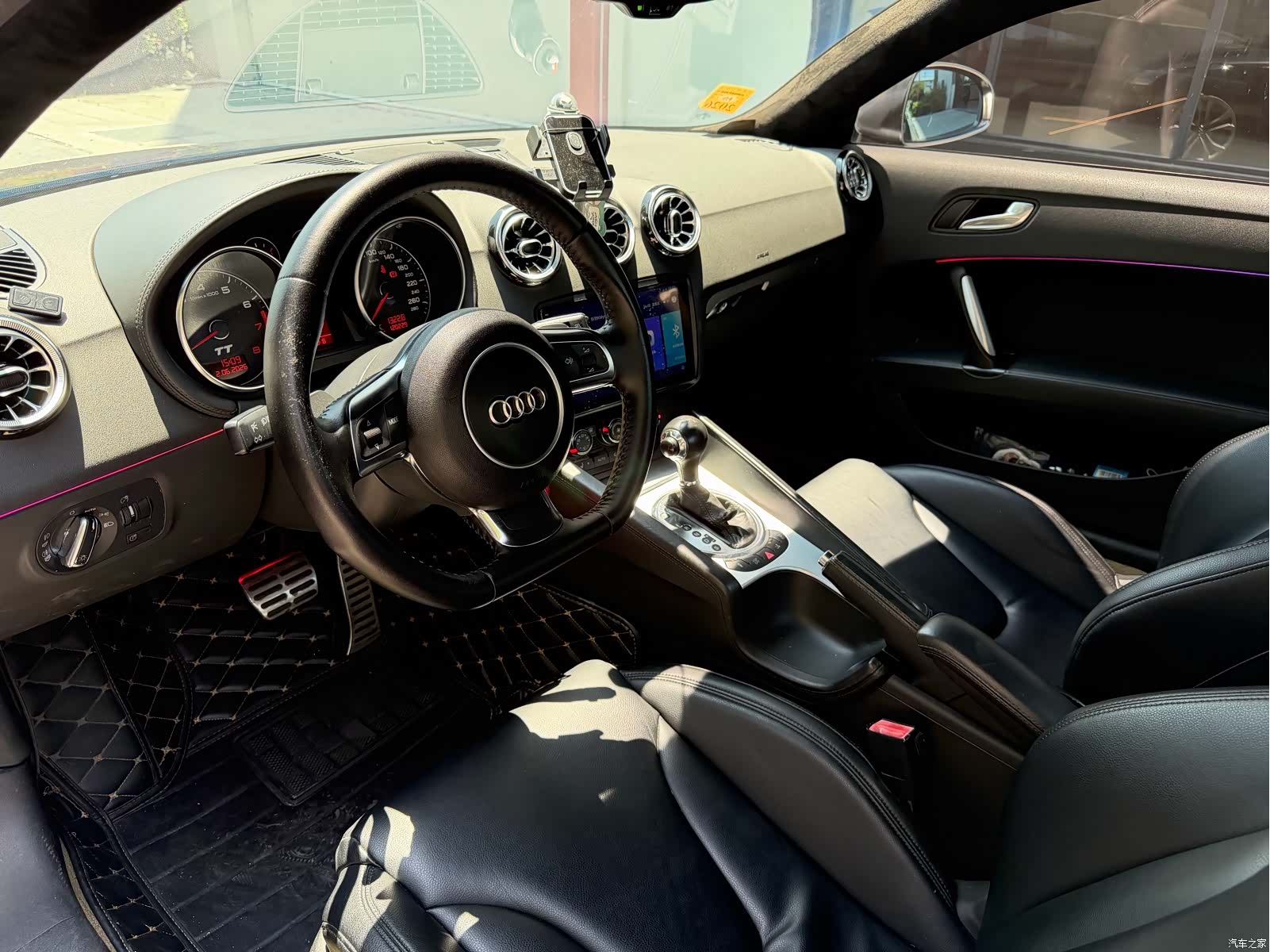 Audi TT, 2009 9