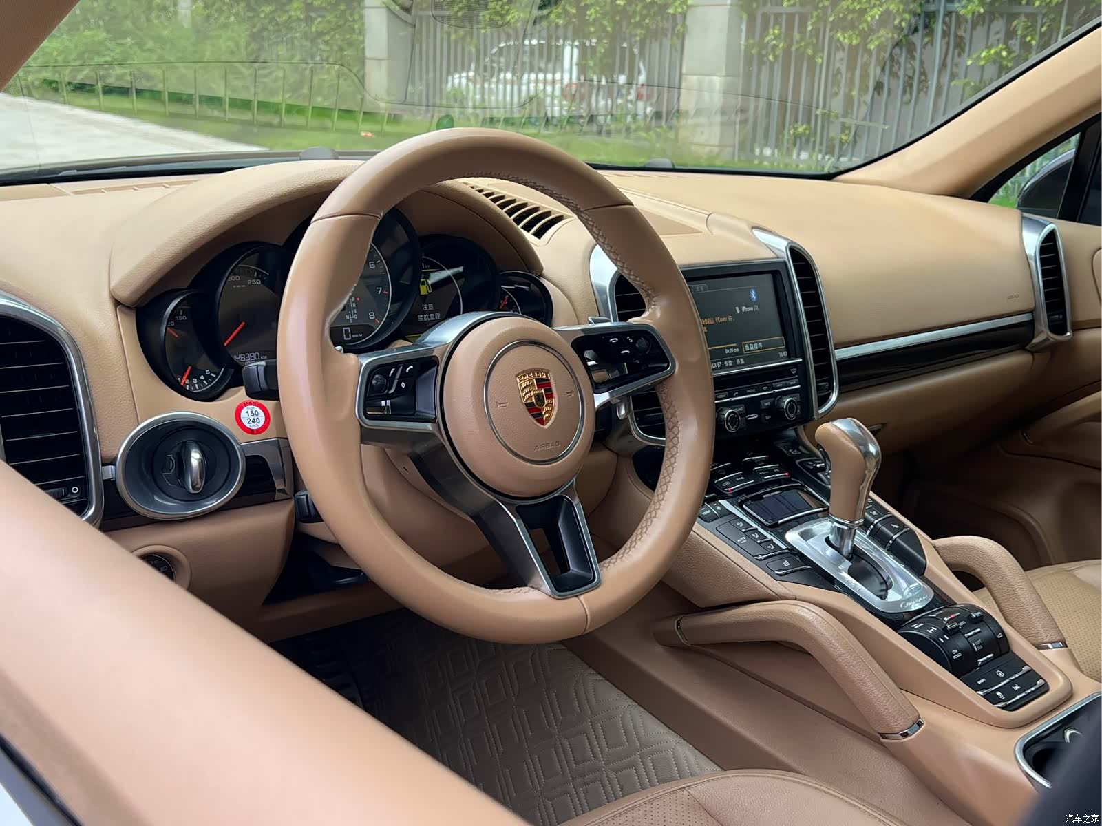 Porsche Cayenne, 2014 8