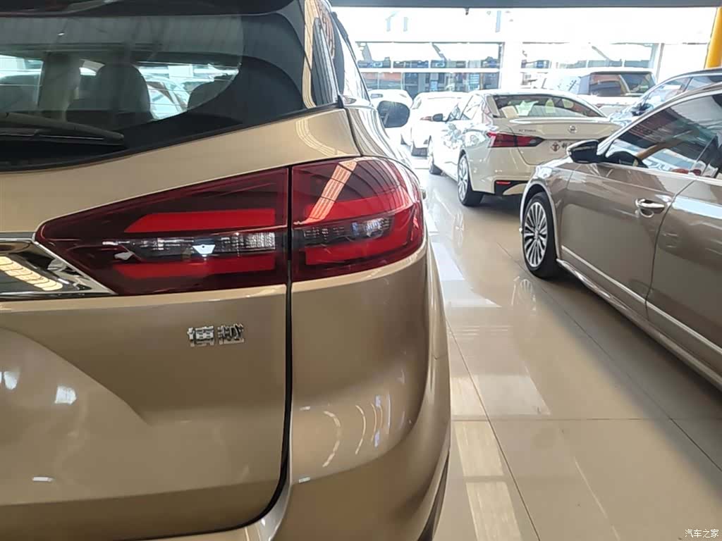 Geely Boyue, 2019 8