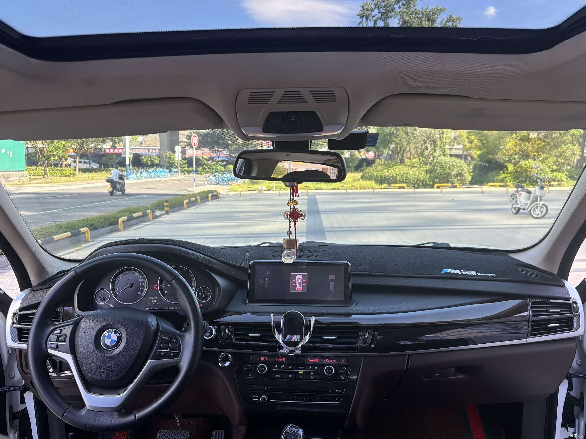 BMW X5, 2015 24