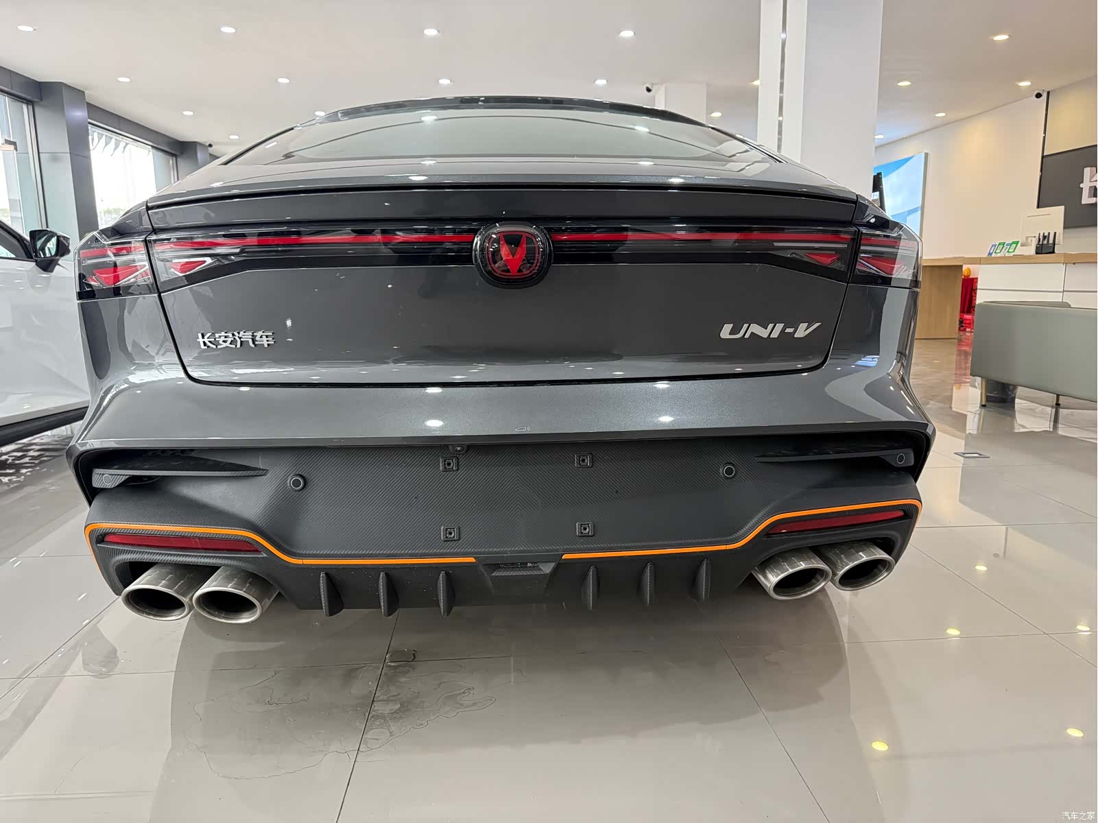 Changan UNI-V, 2025 6